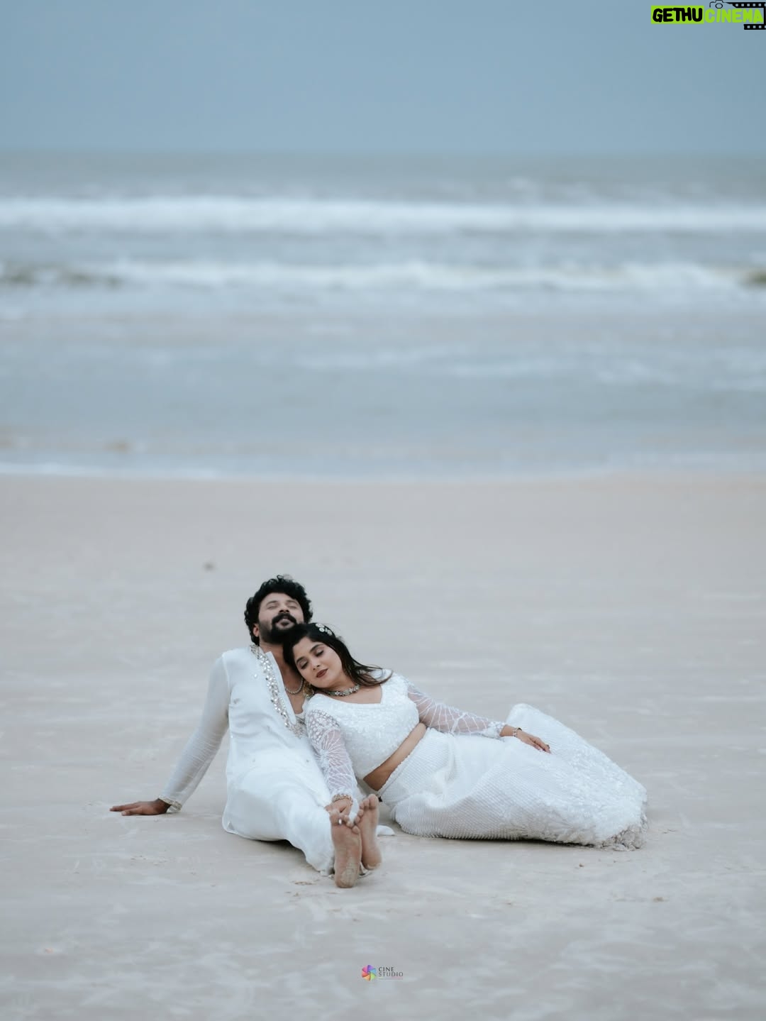 Aishwarya Shindogi - 137.1K Likes - We are travelers on a cosmic journey. stardust, swirling and dancing in the eddies and whirlpools of infinity. Life is eternal. We have stopped for a moment to encounter each other, to meet, to share. This is a precious moment. It is a little parenthesis in eternity.

Clicks by: @cinestudio1_3 

#aishir