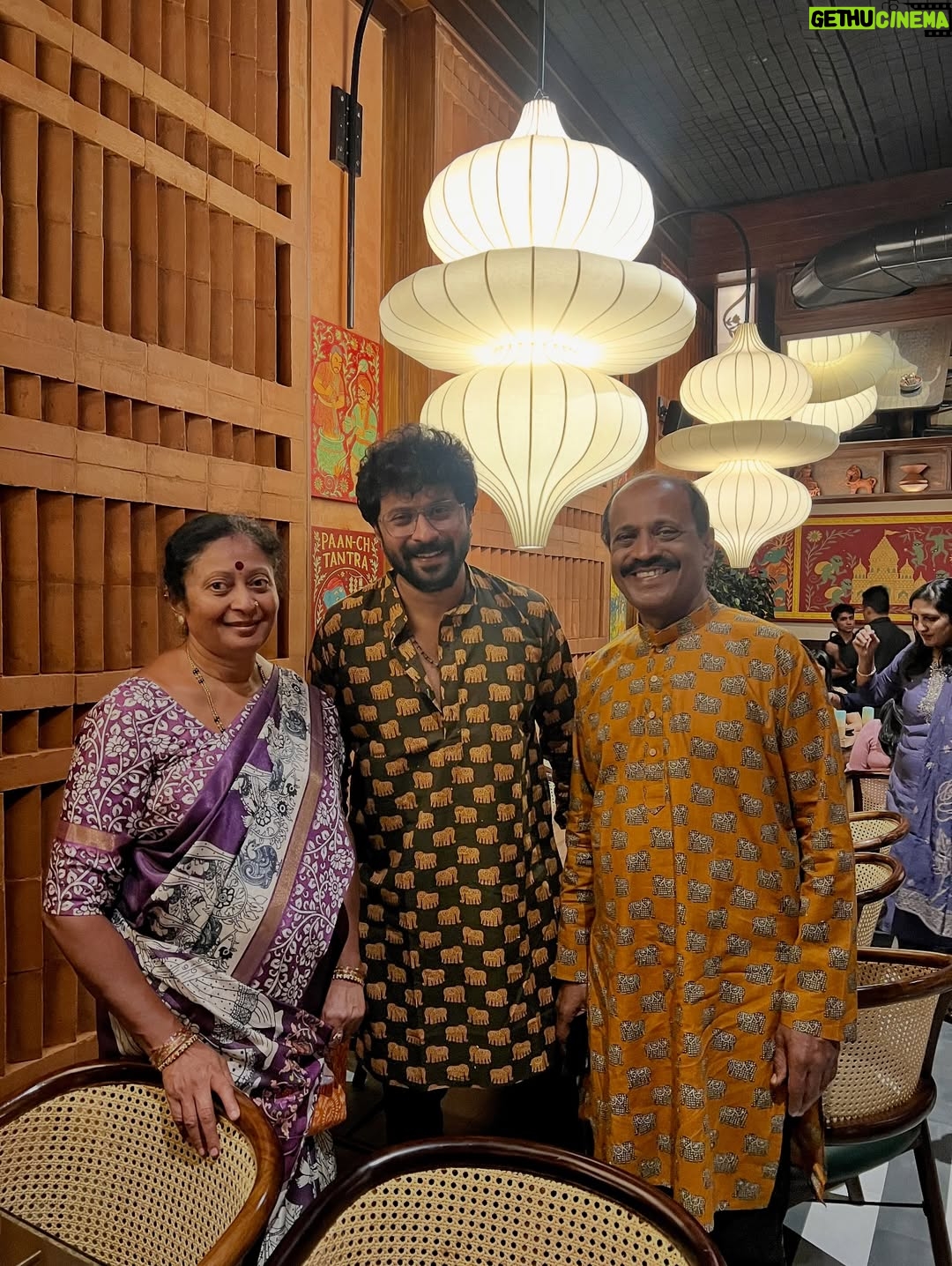 Aishwarya Shindogi - 43K Likes - Magic of togetherness,laughter,conversations and great food ! ✨❤️ 
Adding meaning and quality to life ! ✨

Location @kalpaney.blr  thanks for a memorable evening with great food and making the birthday even more special ! Loved everything right from the ambience,food and hospitality! ✨🙏