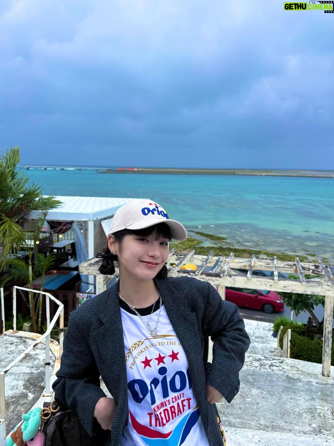 Aju Makita - 18.1K Likes - ☺︎︎
よき冬休みでしたとさ🌥️
お兄ちゃん歯紅は指摘してくれないけど
写真を撮るのは上手い