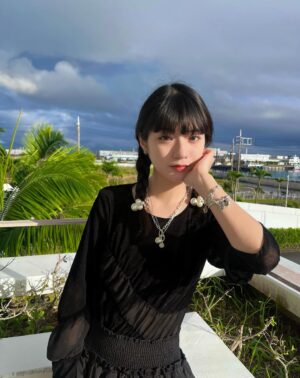 Aju Makita Instagram - ☺︎︎
Pandoraの素敵なチャームを頂きました。
チャーム一つ一つに意味があり
その日の気分で組合せを考えるのが楽しみです！
@theofficialpandora 
#PR
#PandoraTalisman
#パンドラジュエリー 
#PandoraJewelry
#パンドラ
