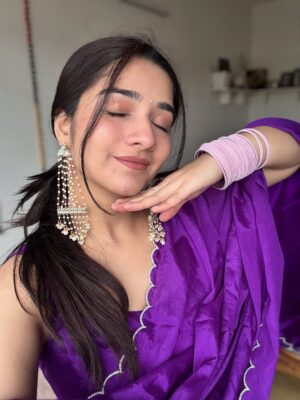 Akancha Sharma Instagram - Just fell in love with how this blooms💕
#instagram #indianoutfit #explorepage #fyp