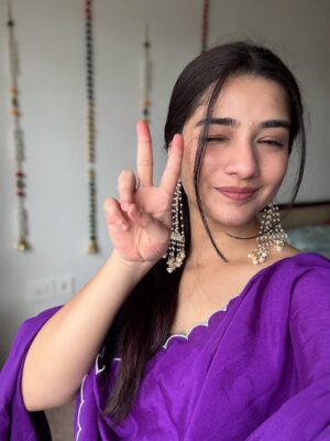 Akancha Sharma Instagram - Just fell in love with how this blooms💕
#instagram #indianoutfit #explorepage #fyp