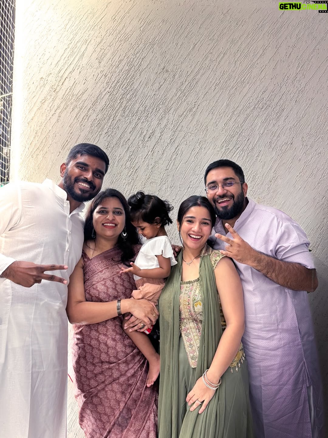 Akancha Sharma - 45.1K Likes - Wish you and your family  DIWALI filled with life, laughter and endless jou!!❤️✨

#diwali #explore #couple