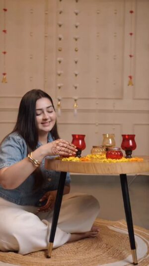 Akanksha Joshi Instagram - Diwali prep is in full swing, but my little ritual with @hairandcareofficial oil keeps my hair silky, smooth, and festive ready. Because every celebration deserves a little extra glow. ✨🪔
#AD #HairAndCare #HairAndCareDiwali#HairAndCareCelebratesDiwali #HealthyHair #HairCareRitual #HairRoutine #HealthyHair #Diwali #DiwaliReady #DiwaliLooks #HairCareTips #HairLove #CelebrateWithCare