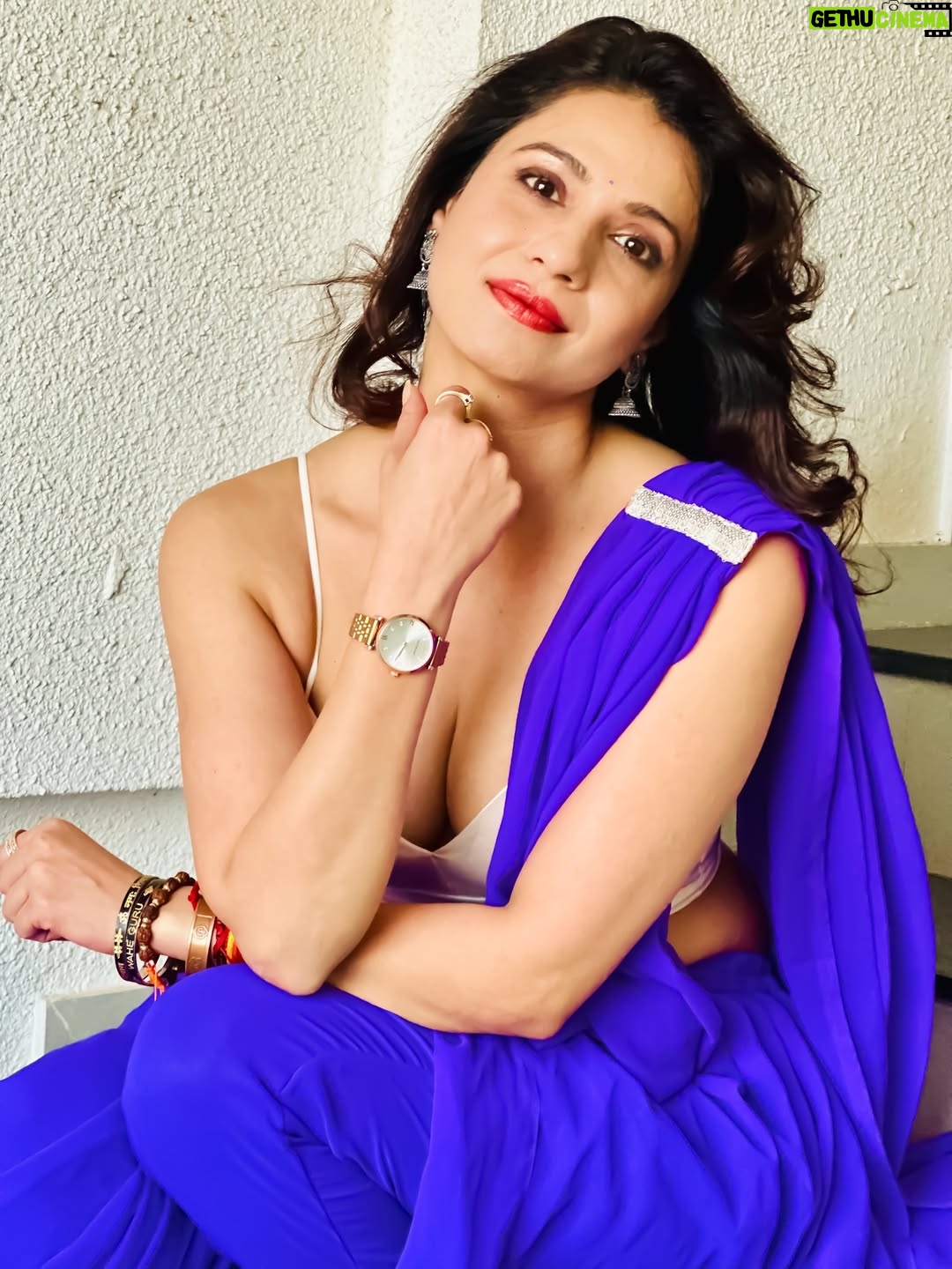 Akanksha Juneja - 5.4K Likes - Desi. Dramatic. Divine. 💥

#ootd #outfit #outfitoftheday #desi #look #fashion #indianwear #indian #style #foryou #foryoupage #explore #explorepage #trend #trendy #trendingnow #trending #viralpost #viral #actress #akankshajuneja