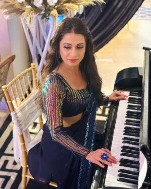 Akanksha Juneja Instagram - Sing the song of life from your soul 🧚‍♀️

Picture courtesy @adrija_roy_official @khairesuyog 

#photooftheday #photography #lifestyle #look #lookoftheday #outfit #outfitoftheday #ootd #ootdfashion #foryou #foryoupage #explore #explorepage #exploremore #trending #trend #trendy #trendingnow #viral #actress #akankshajuneja