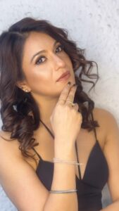 Actress Akanksha Juneja HD Photos and Wallpapers March 2025