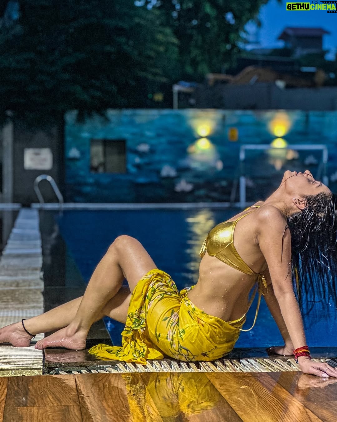 Akanksha Juneja - 5.2K Likes - Only if you seduce my mind and touch my soul 🧚‍♀️

#photooftheday #photoshoot #photography #poolside #outfit #outfitoftheday #ootd #ootdfashion #look #foryou #foryoupage #explore #explorepage #trending #trendy #trend #iconic #fashion #viral #viralpost #luxurylifestyle #lifestyle #actress #akankshajuneja