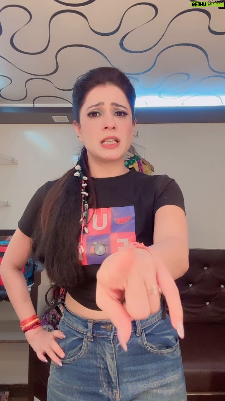 Akanksha Juneja - 6.7K Likes - Mai toh shareef hu 😜👿

#fun #funnyvideos #funny #funnyreels #comedy #comedyvideos #comedyreels #foryou #foryoupage #explore  #explorepage #trendingreels #trending #trend #trendy #trendingnow #viral #viralreels #viralvideos #actress #akankshajuneja