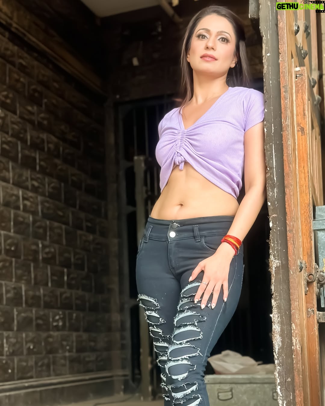 Akanksha Juneja - 15.7K Likes - Protect the innocence to be kind 💖😉

#photoshoot #photooftheday #photography #look #ootd #ootdfashion #outfit #fashion #style #foryou #foryoupage #explore #explorepage #exploremore #trending #trend #trendy #viral #actress #akankshajuneja