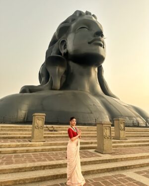 Akanksha Juneja Instagram - He is the reason I believe in MIRACLES
He is the reason I believe in DESTINY 
He is my all and he is my EVERYTHING ❤️💯

#devotional #shiva #shivbhakt #omnamahshivaya #mahakal #adiyogi #feelings #positivity #harharmahadev #strength #travelphotography #travelgram #photooftheday #ootd #ootdfashion #saree #look #foryou #foryoupage #explore #explorepage #exploremore #trend #trendy #trendingnow #trending #viral #viralpost #actress #akankshajuneja