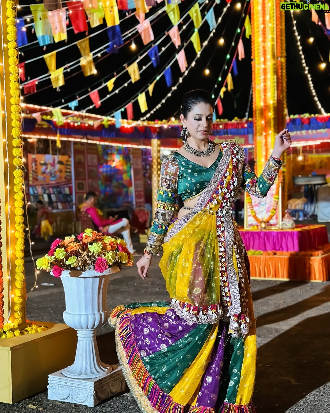 Akanksha Juneja - 16.3K Likes - Festival isn’t a season , it’s a feeling ❤️💐

#ootd #ootdfashion #look #lookoftheday #outfit #outfitoftheday #foryou #foryoupage #explore #explorepage #exploremore #trending #trend #trendy #trendingreels #trendingnow #viral #viralreels #viralpost #viralvideos #actress #akankshajuneja