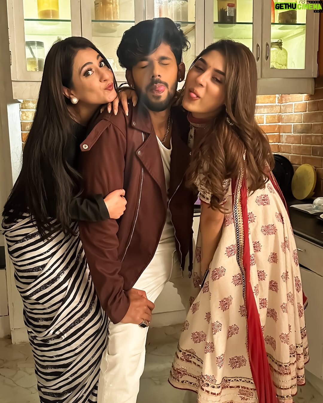 Most liked Instagram photo of Akanksha Juneja