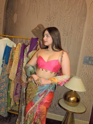 Akshita Instagram - In @rishiandvibhuti
Jewellery @opasa.jewellery