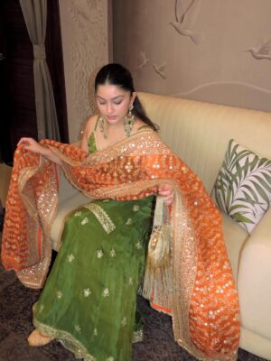 Akshita Instagram - Wearing @goldysnestt 🧡