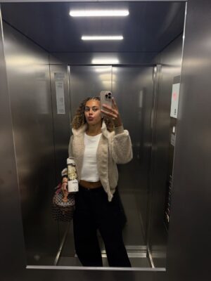 Alayah Pilgrim Instagram - Intense past weeks, grateful for the grind, wiser from the journey💫