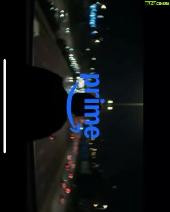 Alba Rico - 3 Likes - Hoy se estrena la nueva película documental de mi amigo @pablodelachica  en @primevideoes 
Una obra necesaria, conmovedora y valiente que da voz a los animales que han sido —y siguen siendo— víctimas de la experimentación.

Tuve el honor de poner voz a Carlota, la testigo protegida que estuvo infiltrada durante 18 meses en Vivotecnia.

Aunque el tema es delicado, el documental se puede ver. Está contado con sensibilidad, cuidado y belleza. Porque a veces, mirar de frente es el primer paso para cambiar las cosas.