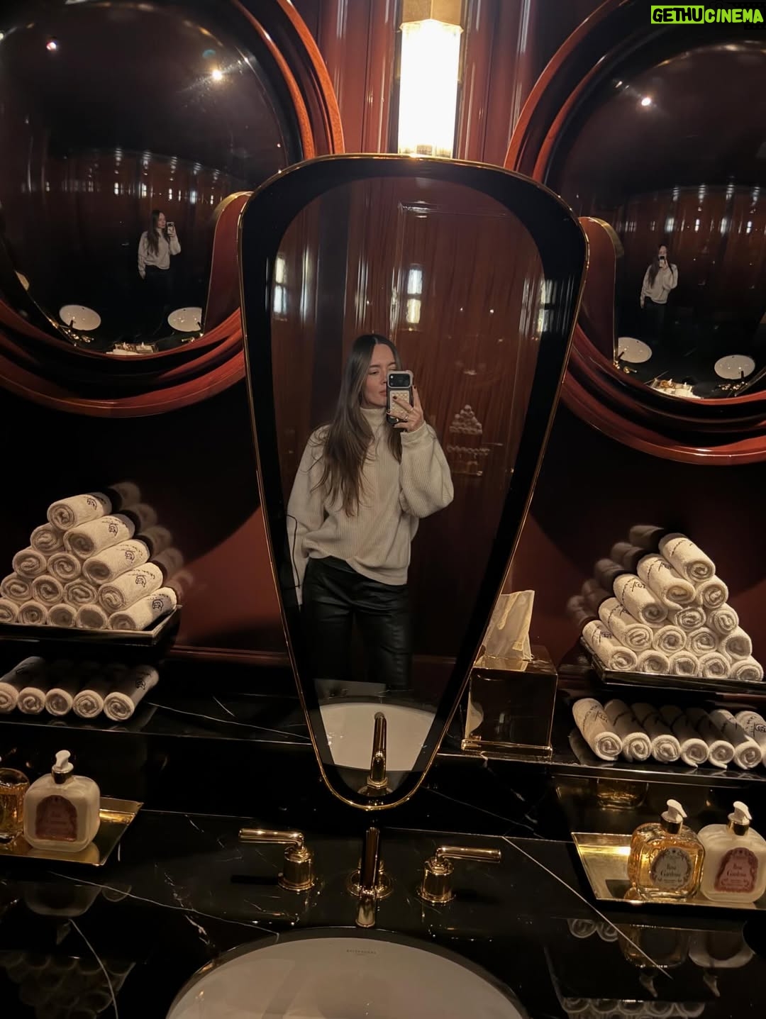 Alejandra Ávila - 10.9K Likes - Mis Días Mágicos al lado de las personas que más amo❤️