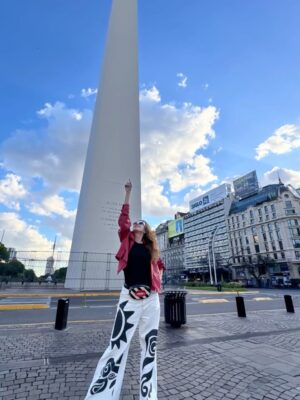 Alejandra Azcárate Instagram - Cierre de mi gira de funciones por Latinoamérica. ¡Graciasssss, Buenos Aires!