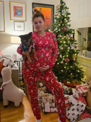 Alexandra Joner Instagram - God jul fra oss 🥰