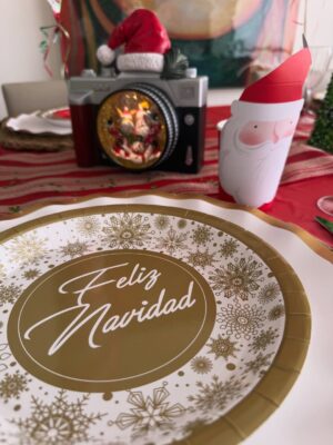 Alexandra Pomales Instagram - Christmas details 🎄🫶🏻