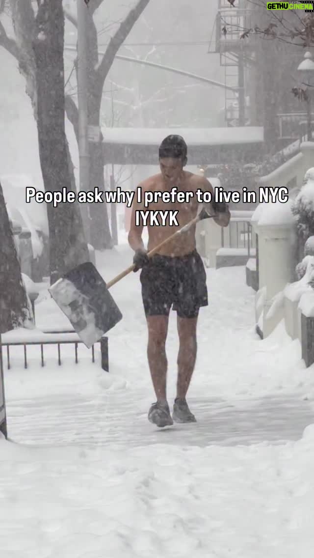 Alexandra Vino - 3.8K Likes - #NYC what’s up??? 🥶🧊🥶🧊🥶🧊 Stay safe out there… and if you need tips on how to stay warm, my neighbor has something figured out. @newyorkers