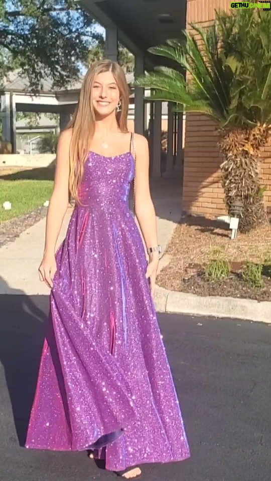 Alexis Arnold - 2.4K Likes - We had such a great time at The Gulf Coast Film & Video Festival Gala. Congratulations to Shawn Welling at Welling Films and Molly Vernon for bringing home some amazing awards. We are so proud of you both! So excited that Lincoln & Knox won best script! We will start production on that movie in 2026 and I'm so excited about my role in that film. It is going to be a fun one! #actress #alexisarnoldactress #alexisarnold #alexisarnoldmodel #wellingfilms #purple #sparkle #filmfestival #filmfest #gala #lincolnandknox #award
