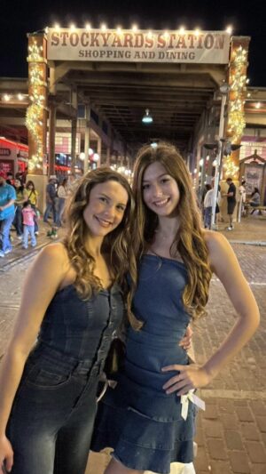 Alexis Arnold Instagram - We had such a great time visiting family in Abilene & Fort Worth for Christmas. We went to the stockyards, danced at Billy Bob's, watched some bull riding and even played some volleyball. #billybobs #fortworth #fortworthstockyards #bullriding #alexisarnoldactress