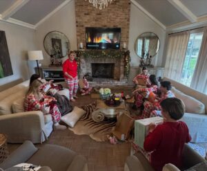 Ali Landry Instagram - Merry Christmas from Louisiana🤍