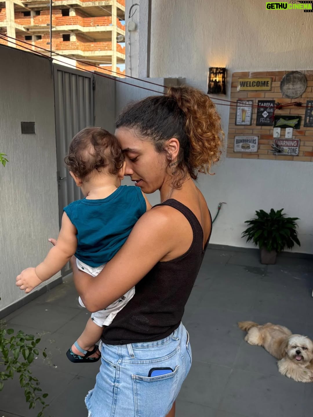 Alice Carvalho - 43.5K Likes - de ferias eu e michael agora só depois