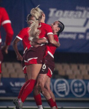 Alisha Lehmann Instagram - 🇨🇭❤️
