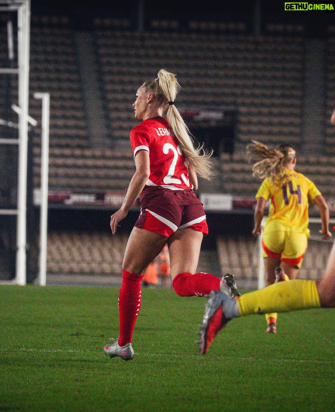 Alisha Lehmann - 312.5K Likes - 🇨🇭❤️
