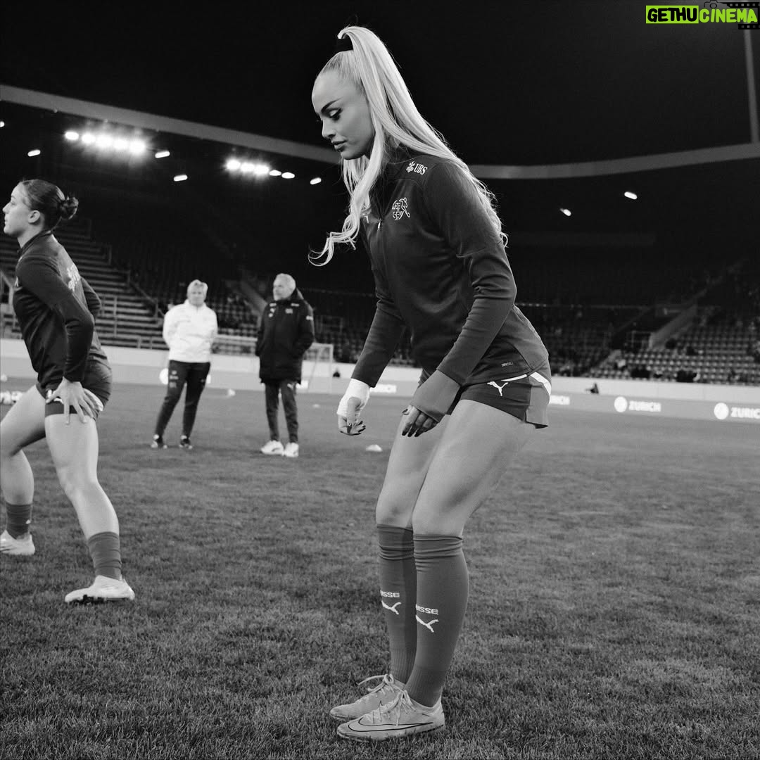 Alisha Lehmann - 333.5K Likes - 🤍🖤