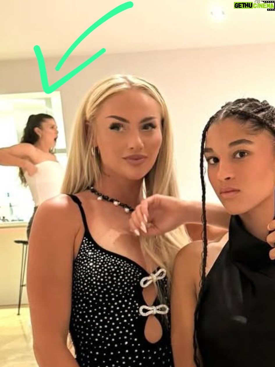 Alisha Lehmann - 388.7K Likes - Ibz 25 👾
