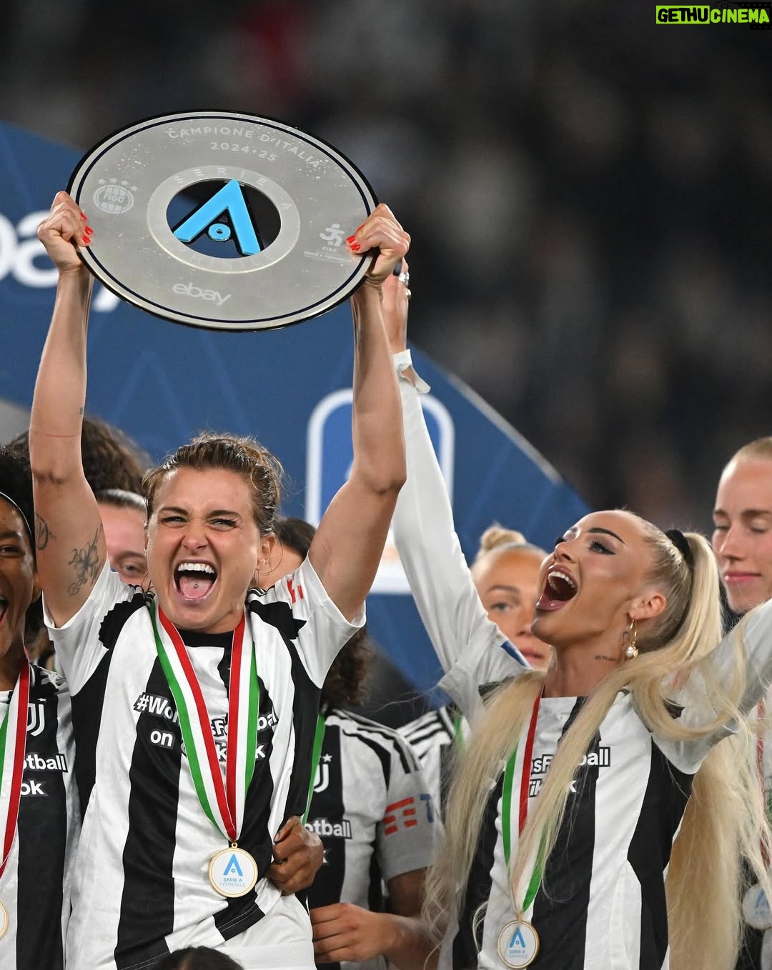 Alisha Lehmann - 356.4K Likes - Ciao bianconeri come stai?

I want to say thank you for this amazing year, especially to my teammates and the amazing fans. The hard work we have put in last season and won titles, a team that I will never forget. I didn’t just had teammates, we were a family and I made friends for life. To leave such an amazing club and people that are close to me, was a very difficult decision. This club, this team and those fans will always have a special place in my heart❤️.