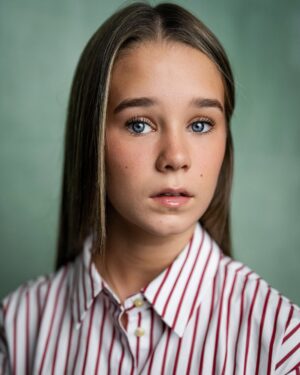 Alisha Weir Instagram - ALISHA ⚡