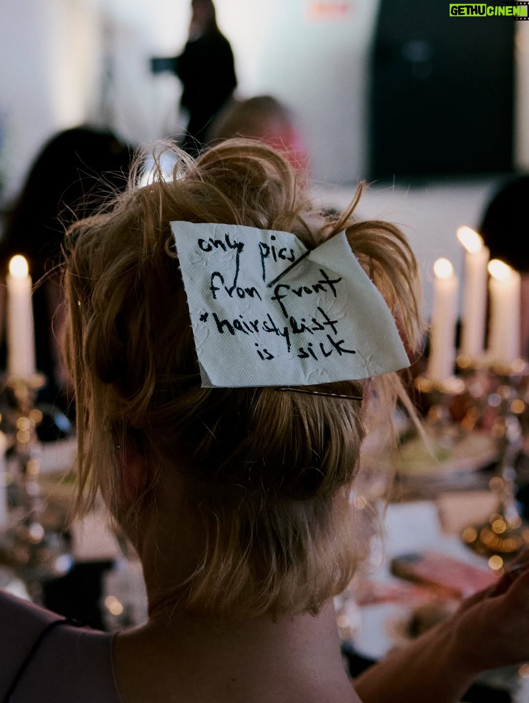 Alli Neumann - 16.1K Likes - time management 💅

@tush @arieloscargreith 💕
