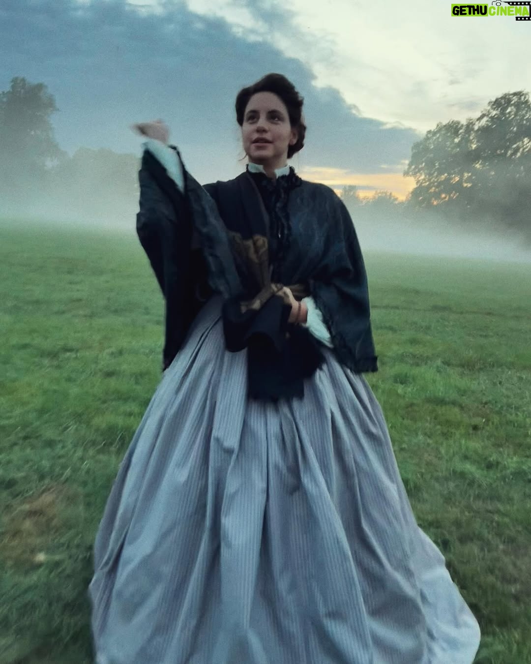 Almila Bağrıaçık - 5.3K Likes - who are you and where are you going?! #diekaiserin #theempress #netflix #season2 #leontine #almilabagriacik