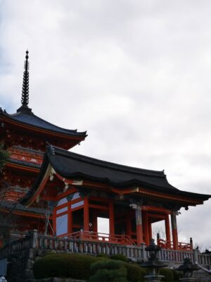 Altaír Jarabo Instagram - Kyoto Vol. I 
Lo que no sabían es que este viaje es mi verdadera 🌙 de 🍯con @fglecercle . Japón estaba cerrado durante el 🦠 y después decidimos hacer otros viajes pero esta es la aventura original.