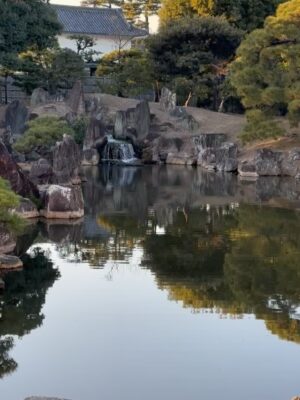 Altaír Jarabo Instagram - Kyoto Vol. I 
Lo que no sabían es que este viaje es mi verdadera 🌙 de 🍯con @fglecercle . Japón estaba cerrado durante el 🦠 y después decidimos hacer otros viajes pero esta es la aventura original.