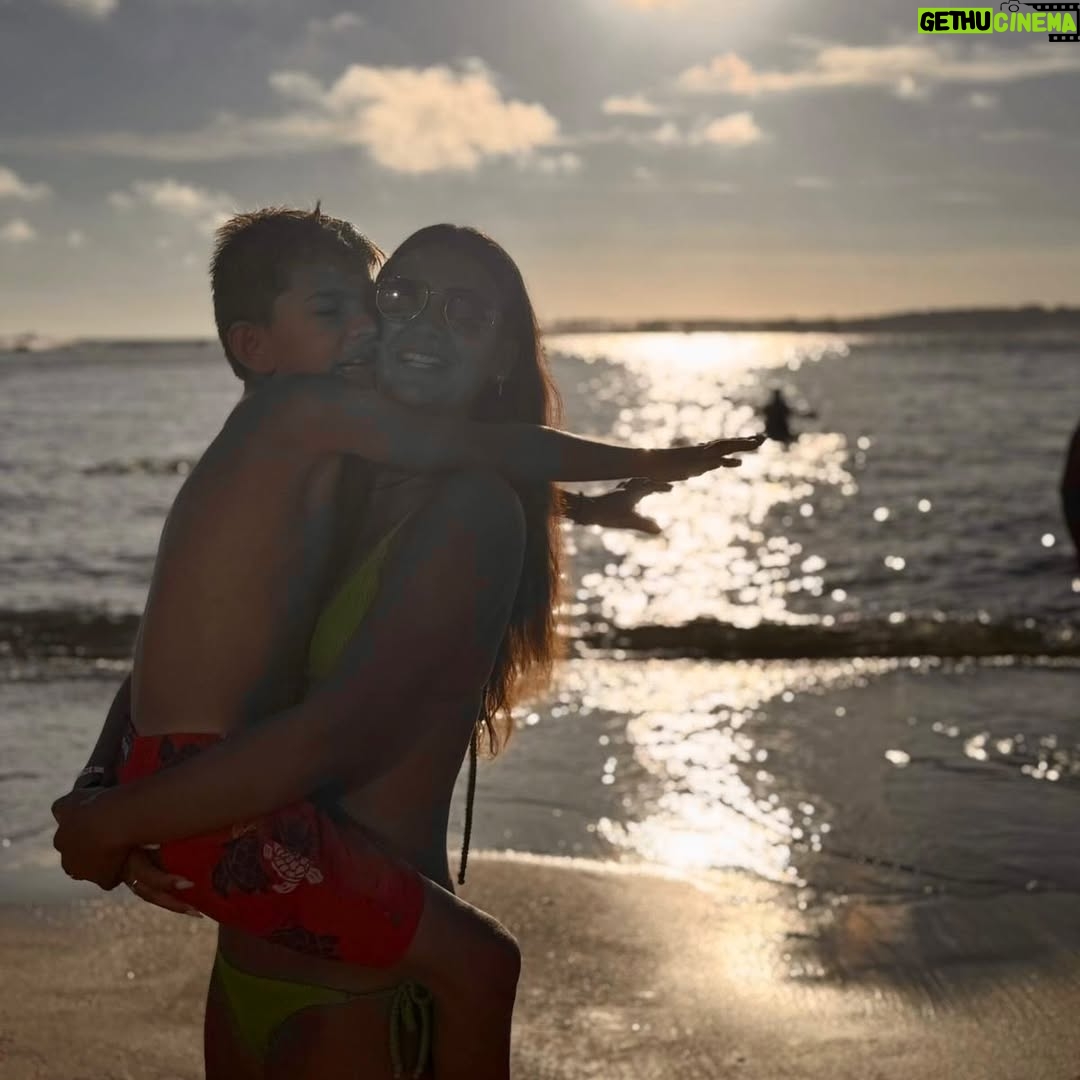 Amalia Granata - 11.7K Likes - Hermosas vacaciones en familia ❤️