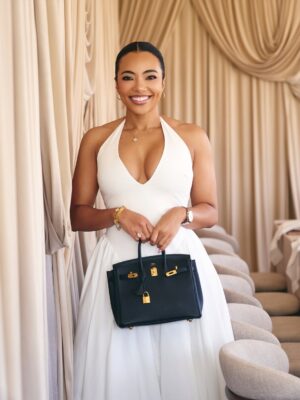 Amanda Du-Pont Instagram - Let’s celebrate 🫶🏽