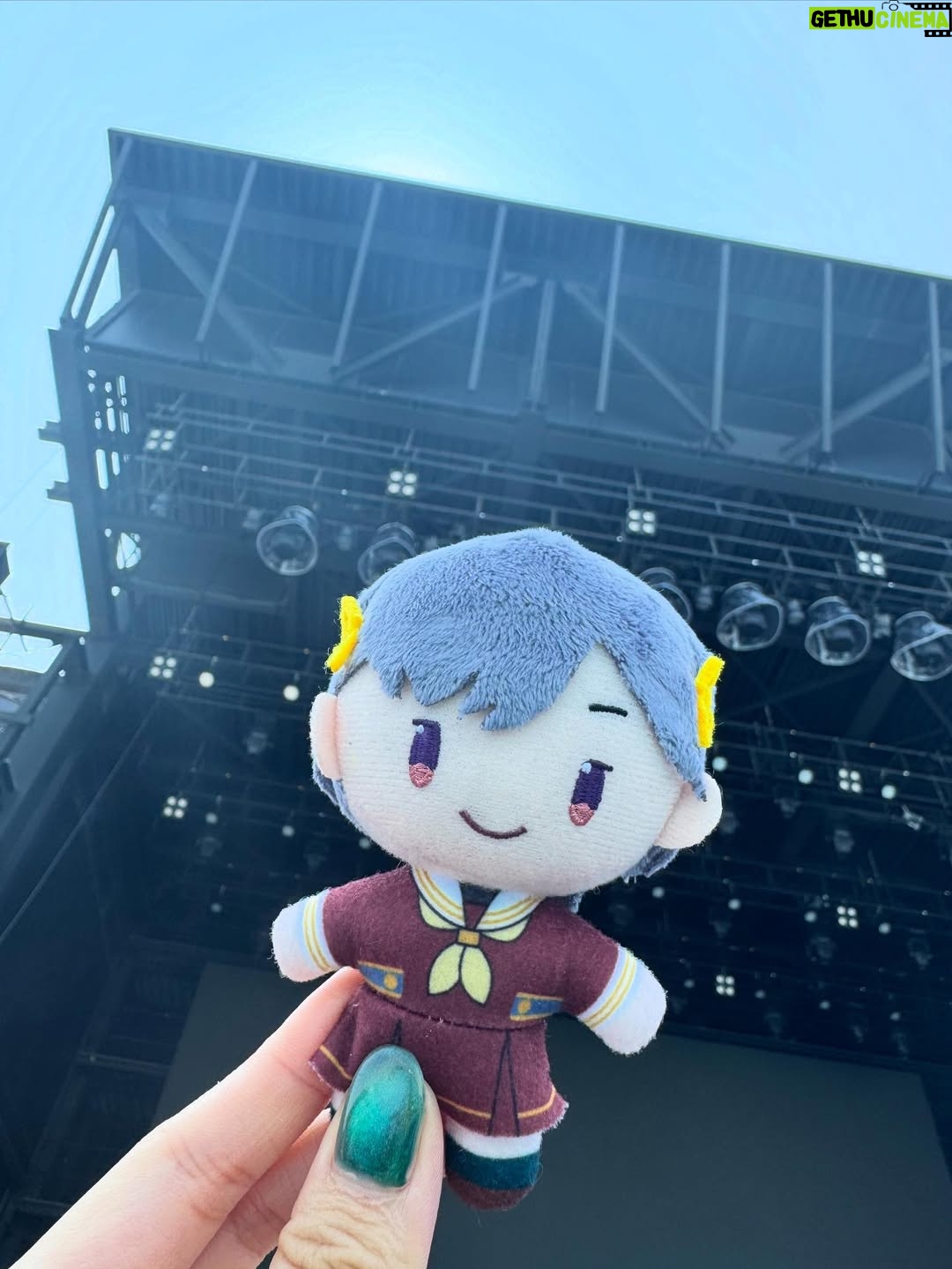 Amane Shindo - 10.5K Likes - 2025年 大阪・関西万博❤️💙
U-NEXT MUSIC FES
LoveLive! Series EXPO 2025 STAGE 
ありがとうございました✨

蓮ノ空女学院スクールアイドルクラブの泉ちゃんとして初のステージでした🪷
ステージに立つ直前に聞こえた「蓮ノ空」と皆さんの呼んでくださる声に物凄く嬉しさと背中を押してもらいました！！
ありがとうございます！

大好きな万博で憧れの先輩方と同じステージに立たせて頂けて本当に幸せで夢のようです💚
一生の夏の思い出、一緒に過ごしてくれてありがとう🏖

蓮ノ空女学院スクールアイドルクラブ 桂城 泉 役 進藤 あまね🎩

#大阪・関西万博 #EXPO2025 #UNEXT_MUSIC_FES #lovelive #蓮ノ空