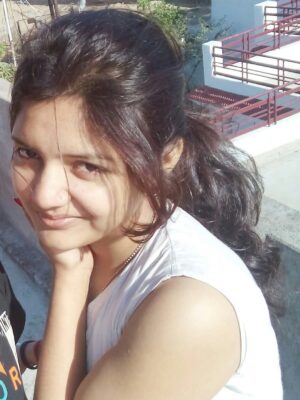 Ambika Vani Instagram - Chalo mitro mere sath 2016 mein❤️🥹
#2016 #10yearchallenge