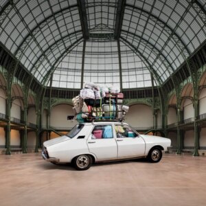 Amira Hilda Douaouda Instagram - LE GRAND PALAIS DE MA MERE 🤍
Amour et Nostalgie avec @mohamed.elkhatib.officiel
@rachidabrakni : Merci pour ce beau voyage omri ❤️
#renault12
#peugeot504
#théâtre
#theatredocumentaire
#maghrebunited🇩🇿🇲🇦🇹🇳