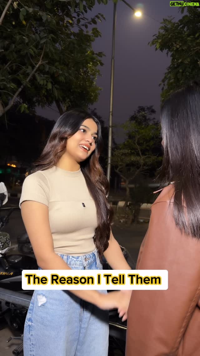 Amisha - 598.1K Likes - Btao sach h ki nhi 😅 @__amisha17