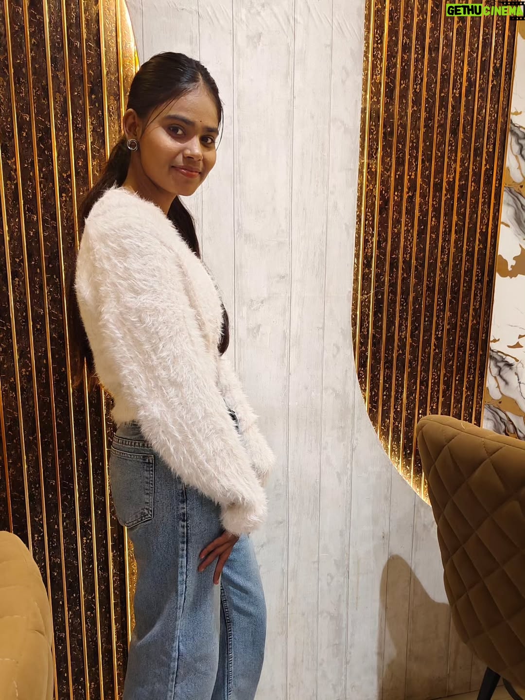 Amita Devi - 171 Likes - Shararat..❤️👀
.
.
.
.
.
#viral #trending #new #post