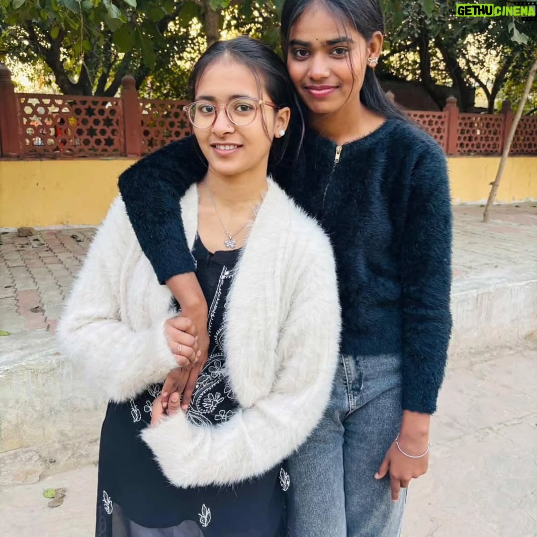 Amita Devi - 274 Likes - Tu agr meri.......❤️
.
.
.
.
.
#viral #trending #new#post #amufam #instafam #explore #post
