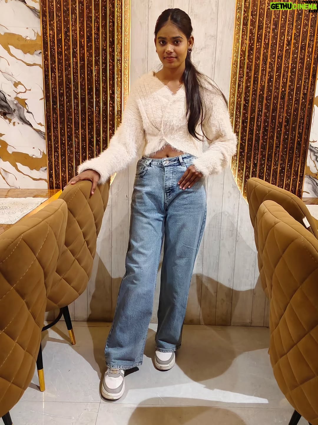 Amita Devi - 171 Likes - Shararat..❤️👀
.
.
.
.
.
#viral #trending #new #post