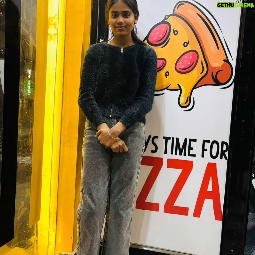 Amita Devi - 274 Likes - Tu agr meri.......❤️
.
.
.
.
.
#viral #trending #new#post #amufam #instafam #explore #post